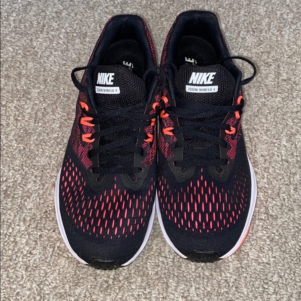 Women’s nike shoes